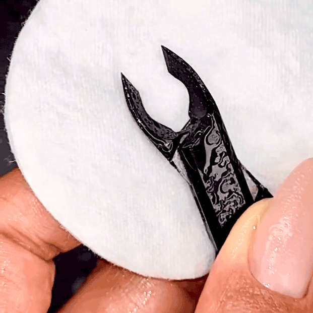 Labology 3 Super Antibacterial All Purpose Cleansing Water is a natural alternative to Barbicide for Official Navy and Lucy Pastorelli nail tools